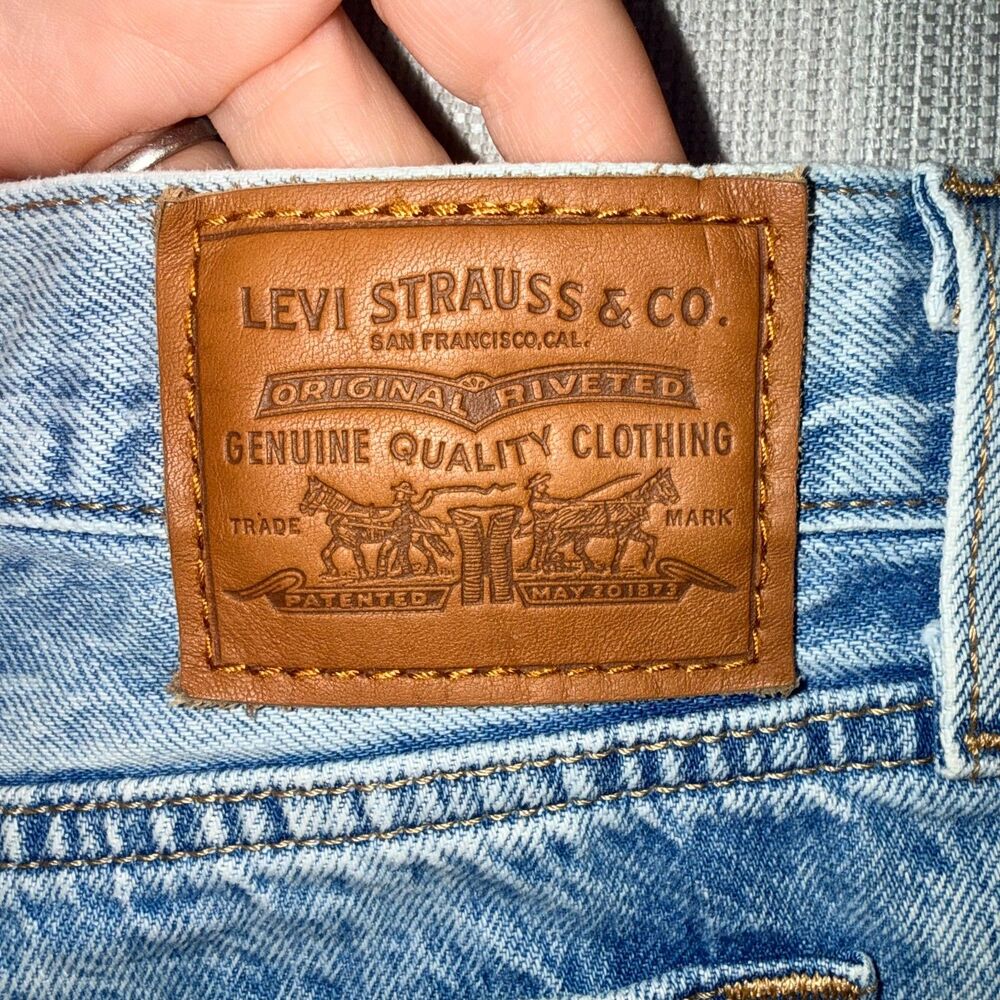Levi's Wedgie Straight Jean In Acid Wash 29 - Picture 7 of 9